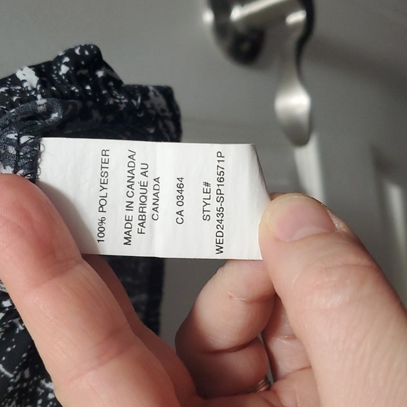 White & Black Blouse in Large - Picture 4 of 7